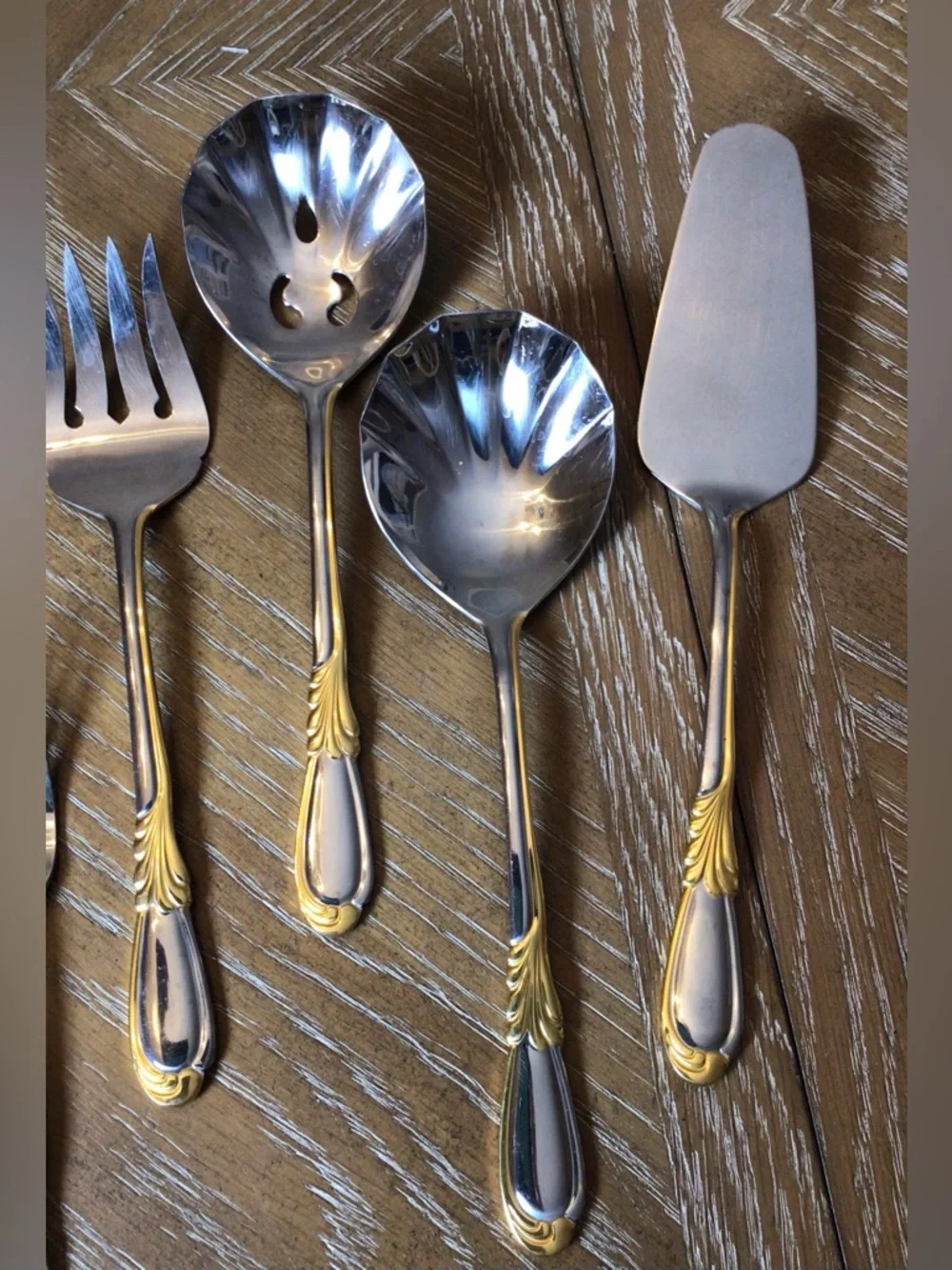 Vintage Retroneu Linda Gold Accent Flatware Korea Stainless YOUR CHOICE.